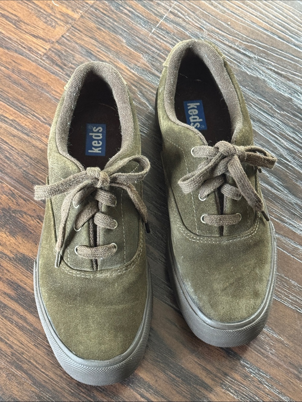 Keds Olive 🫒 Green Suede Low-Top Lace Sneakers